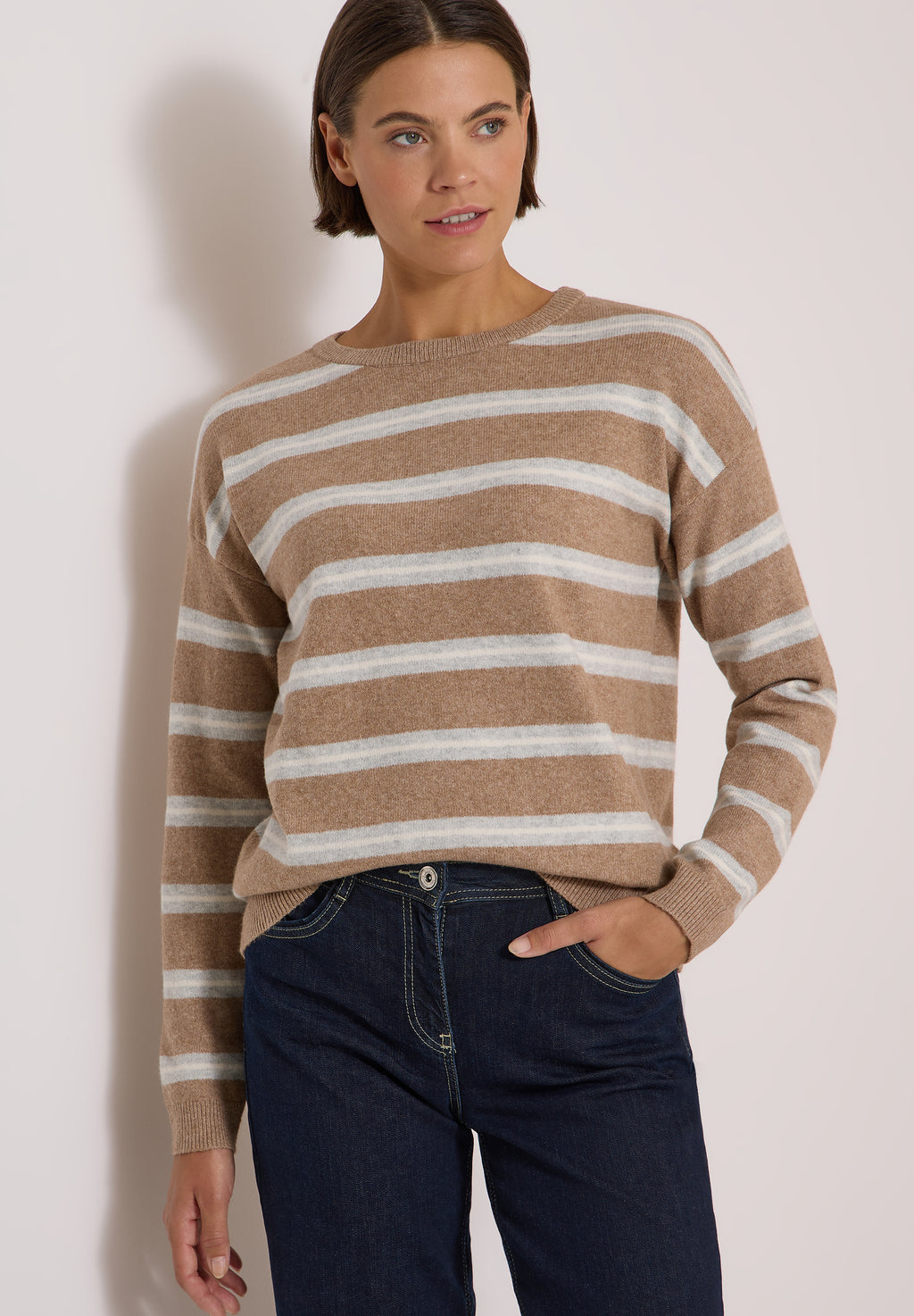 Pullover mit Boat Neck und Streifen