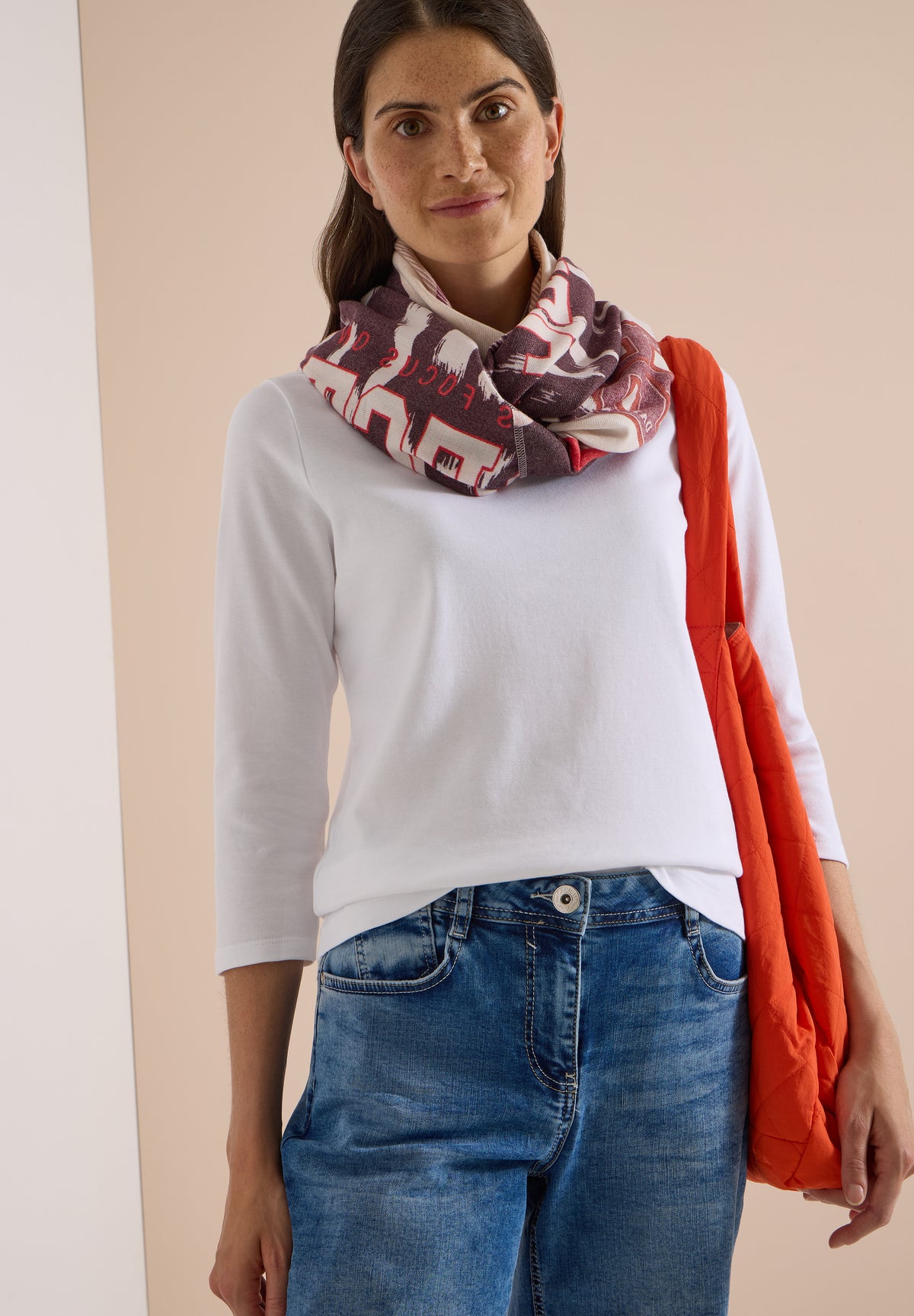 Loop Schal mit Muster