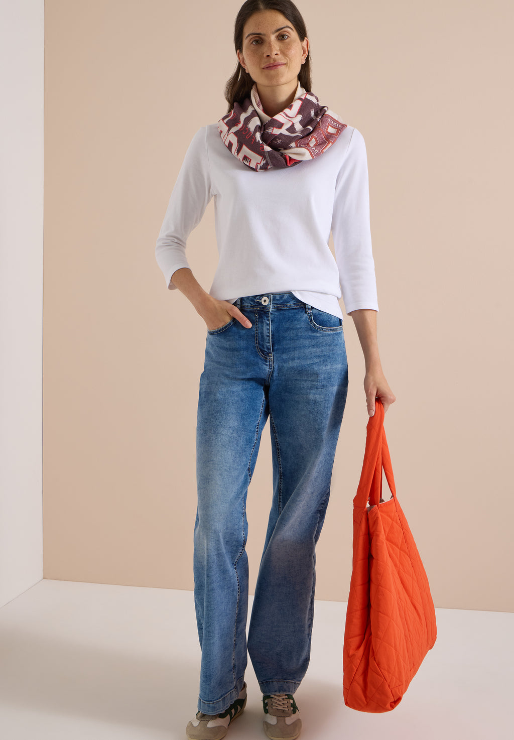 Loop Schal mit Muster