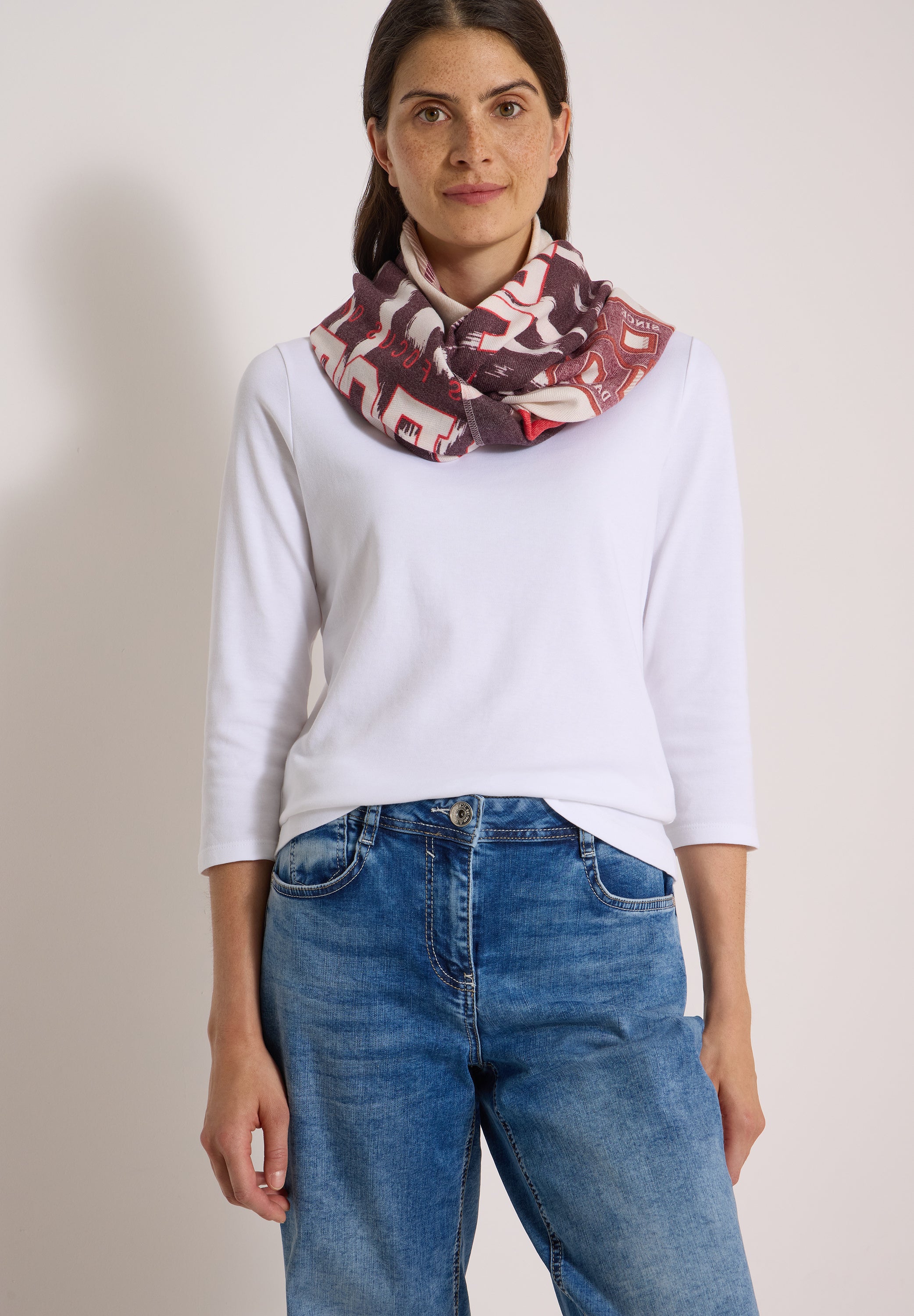 Loop Schal mit Muster
