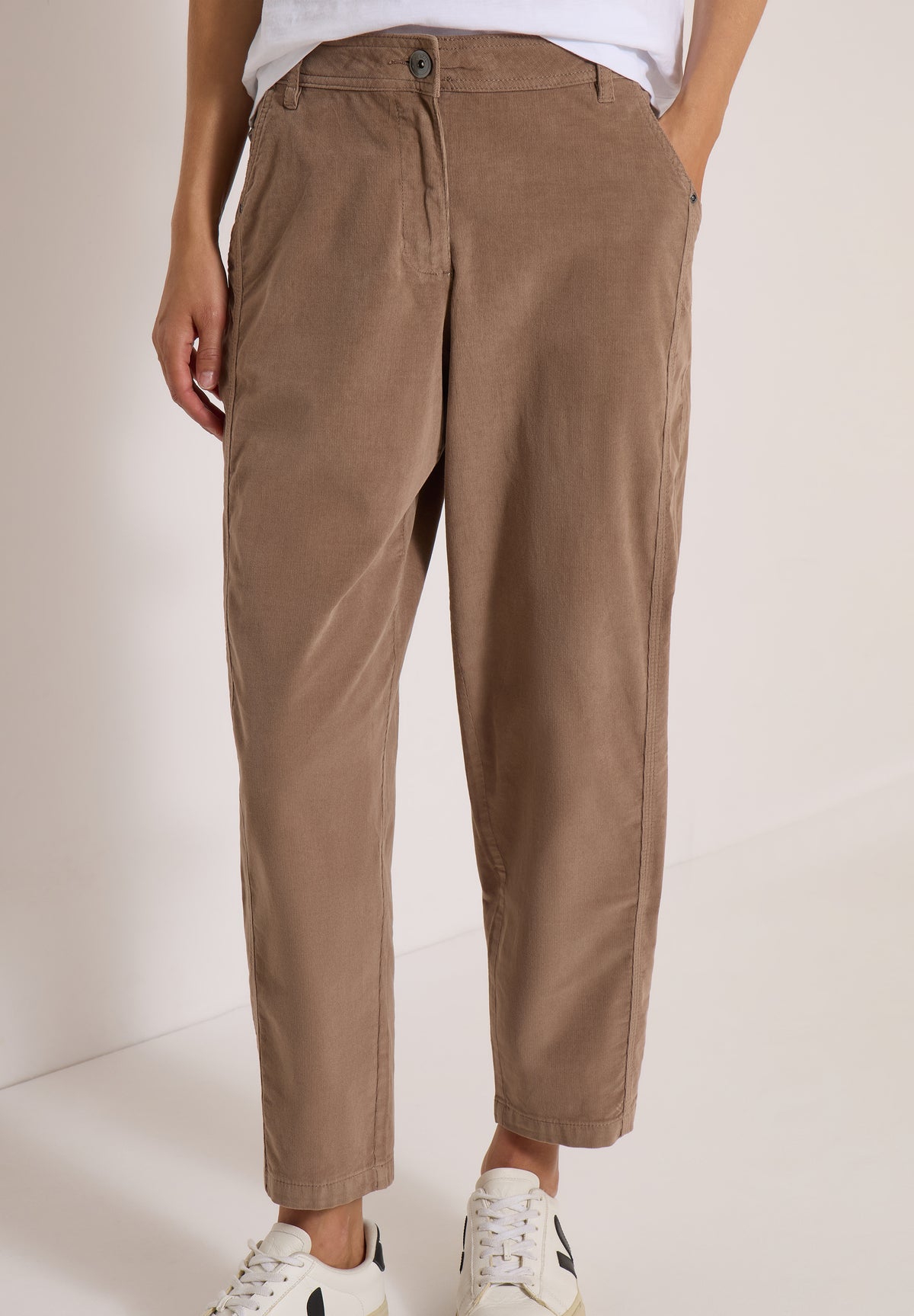 Mid Waist Barrel Leg Hose im Casual Fit