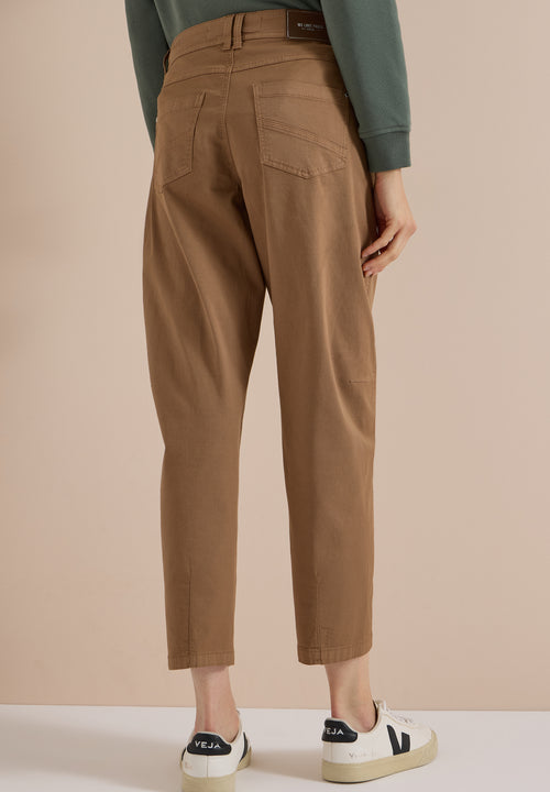 Barrel-Leg-Hose Scarlett im Washed-Look von Cecil