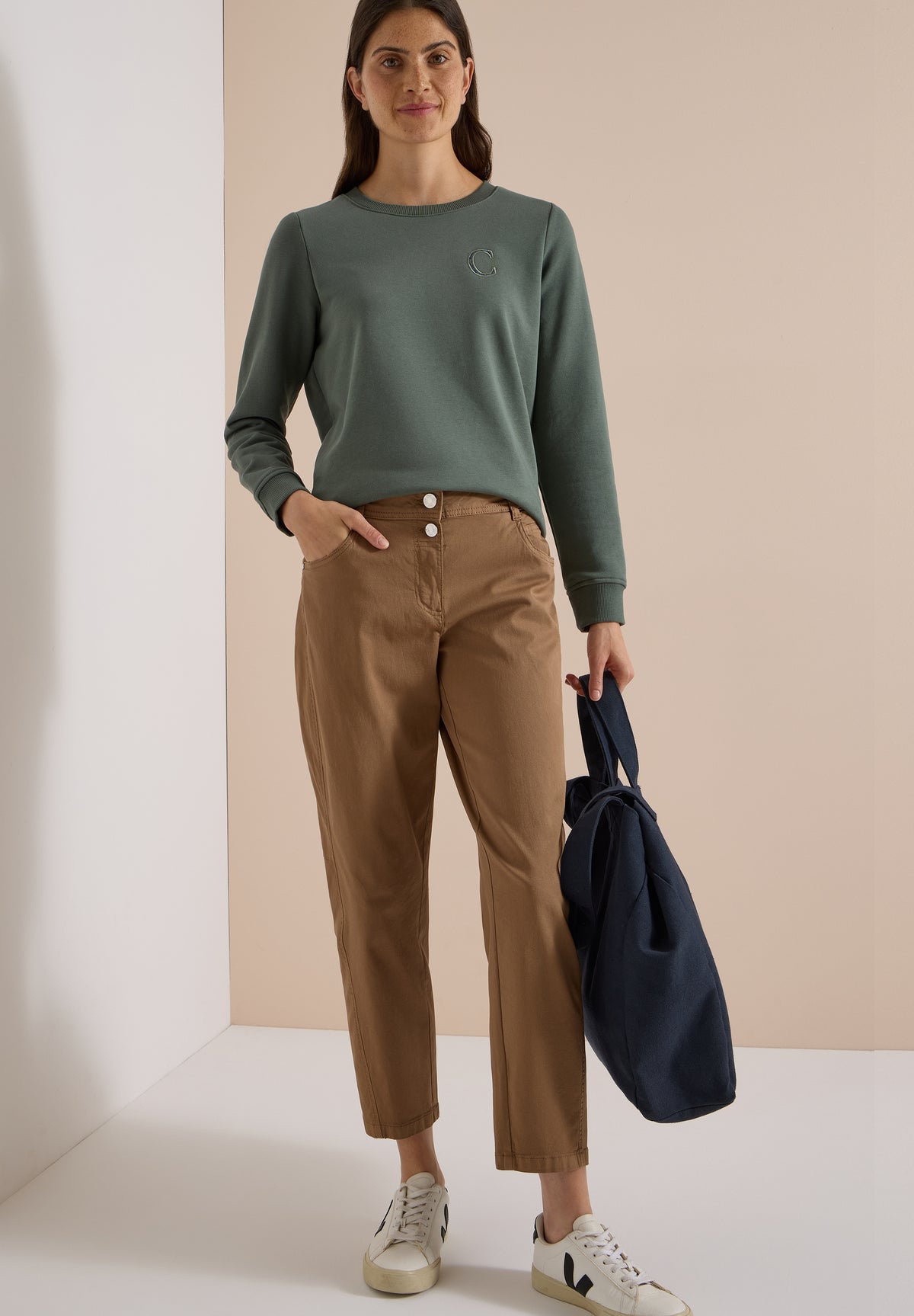 Mid Waist Barrel Leg Hose im Casual Fit