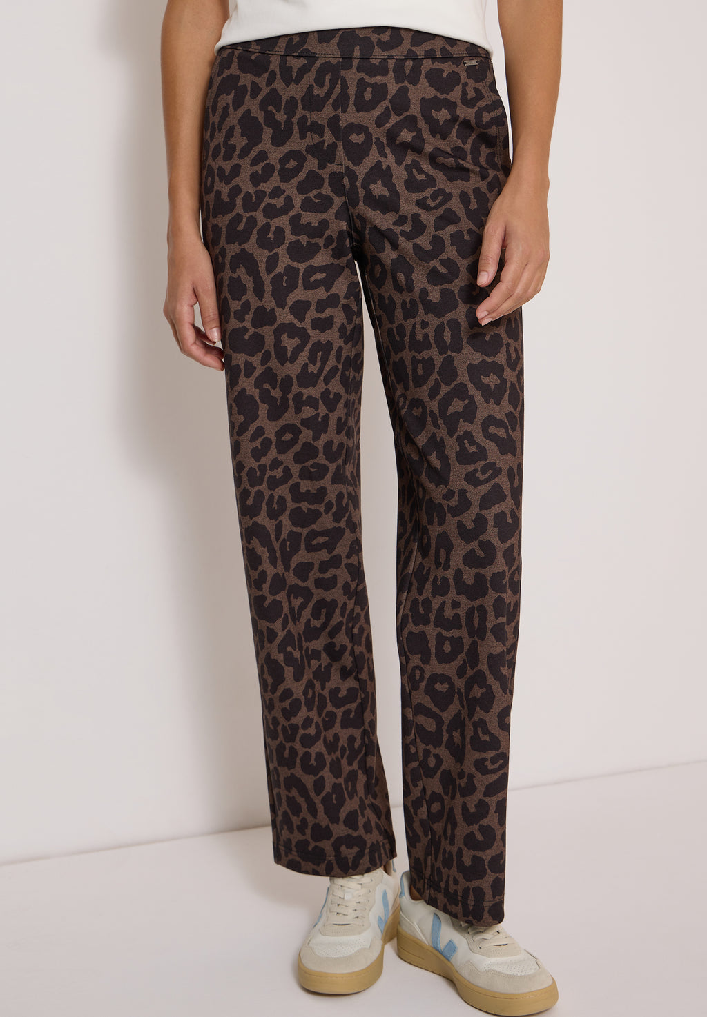High Waist Straight Leg Hose mit Leo-Muster