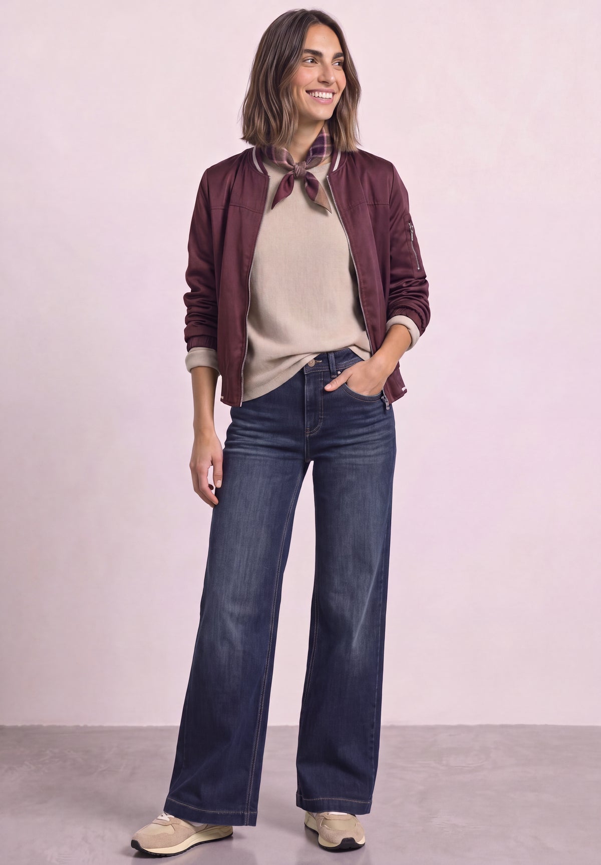 High Waist Wide Leg Jeans im Loose Fit