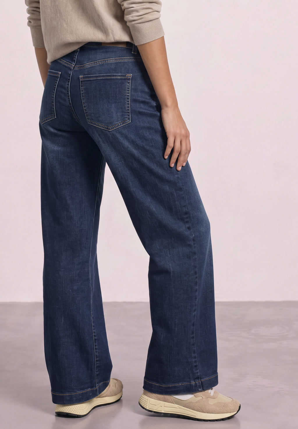 High Waist Wide Leg Jeans im Loose Fit