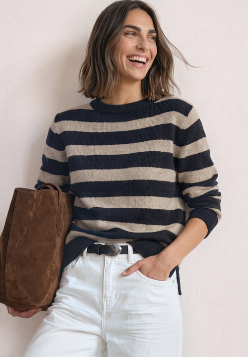 Pullover mit Boat Neck und Streifen in Blau von Street One
