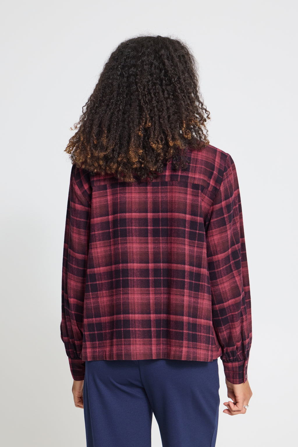 Karobluse Idalia von Ichi