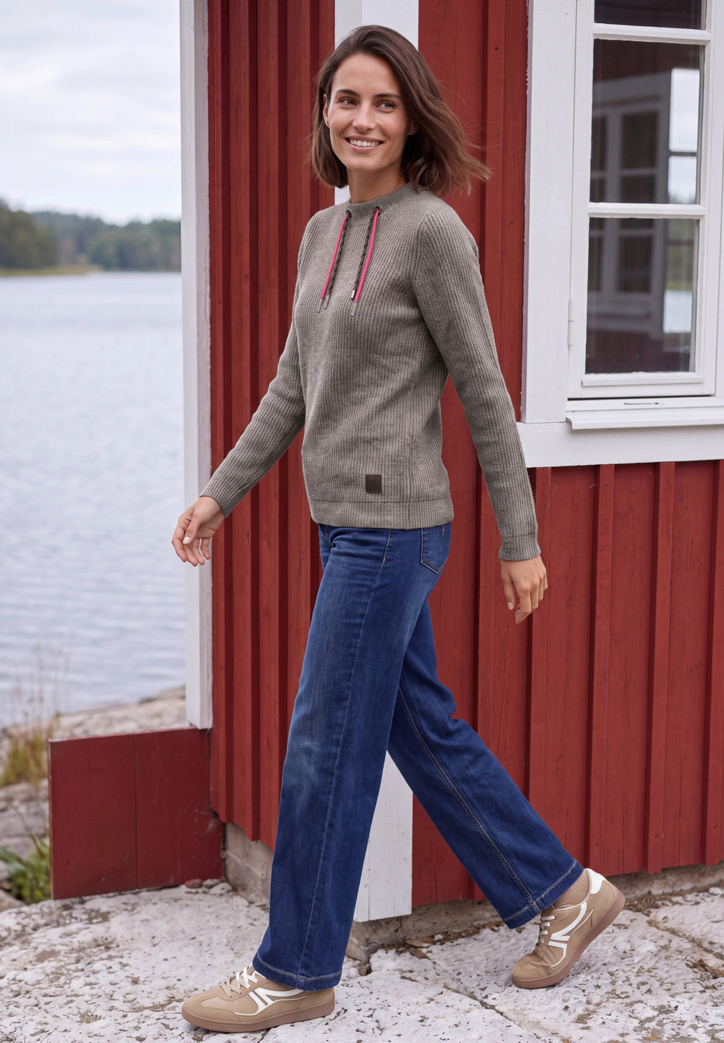 Shirt in Rippstruktur mit Funnel Neck von Cecil