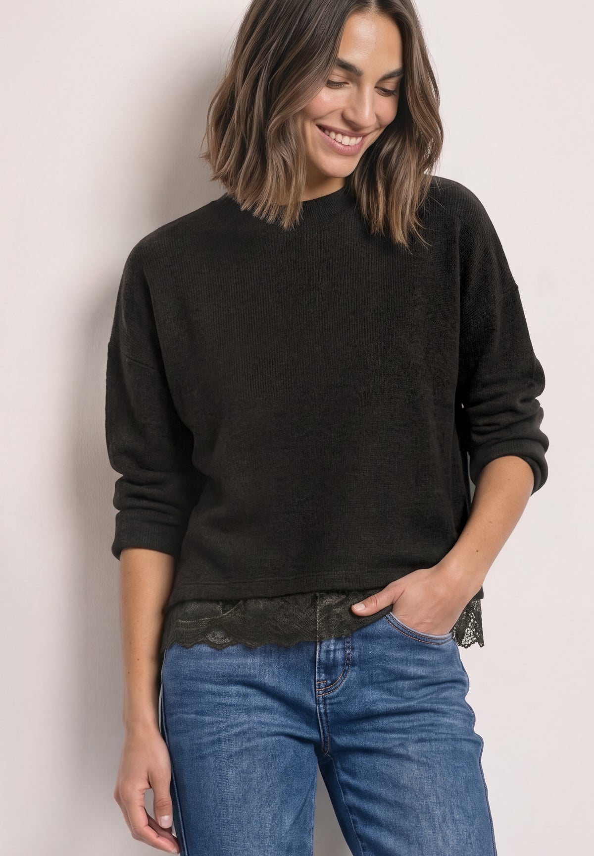 Langarm Shirt mit Rundhals und Spitzenborte von Street One