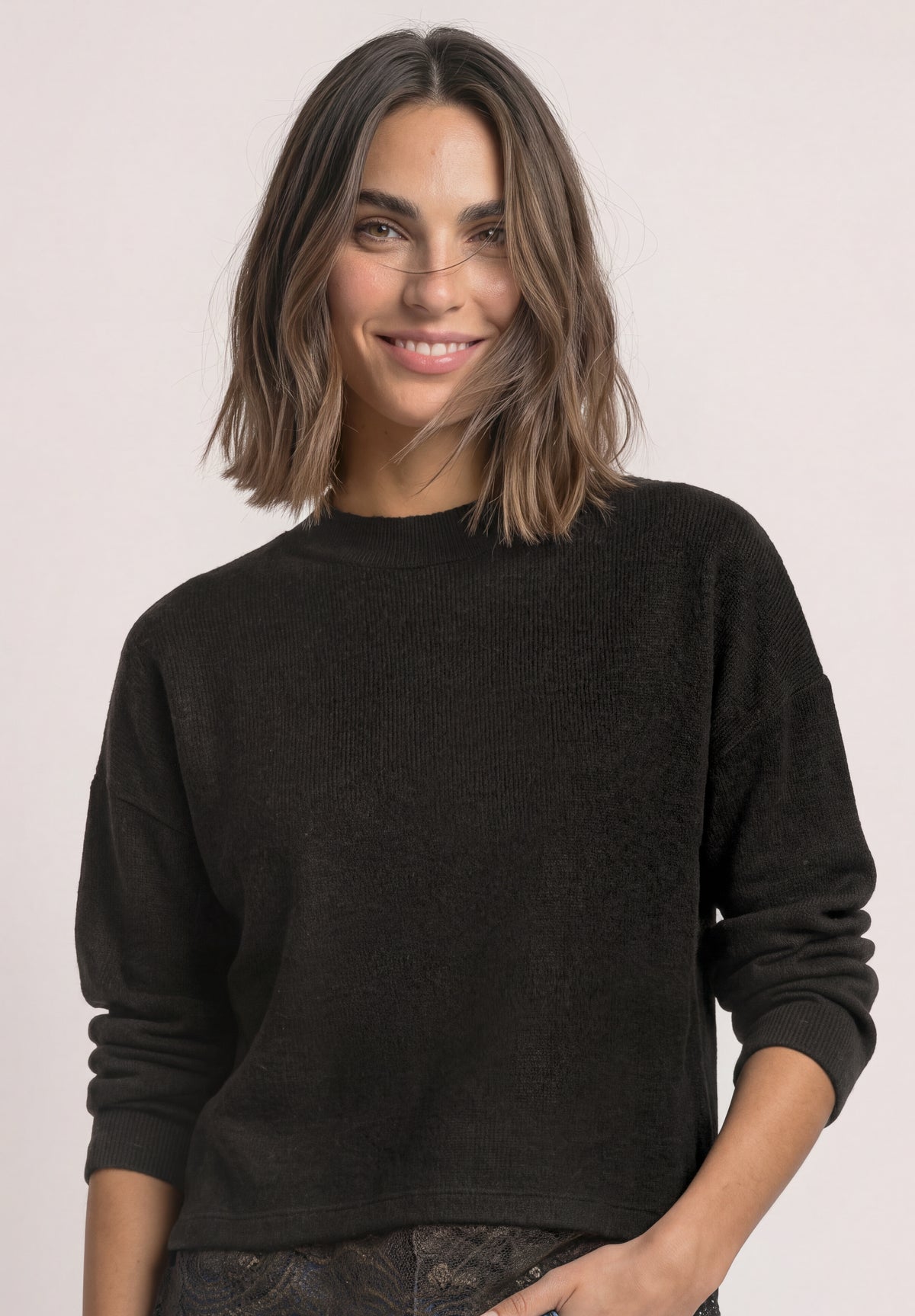 Langarm Shirt mit Rundhals und Spitzenborte von Street One