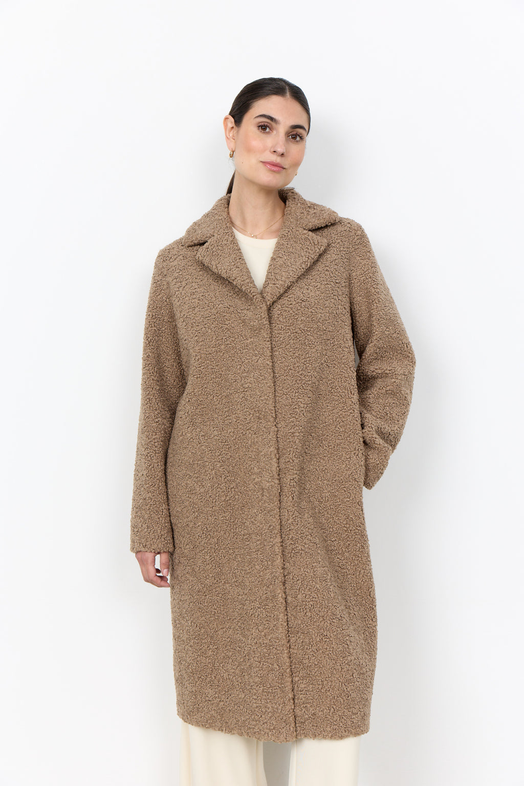 Teddy-Jacke Mukite mit kleinem Reverskragen von Soyaconcept