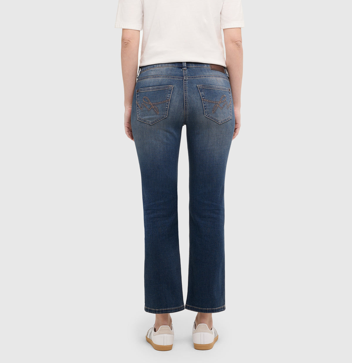 Slim-Fit-Jeans Carrie in Light Authentic Denim von MAC