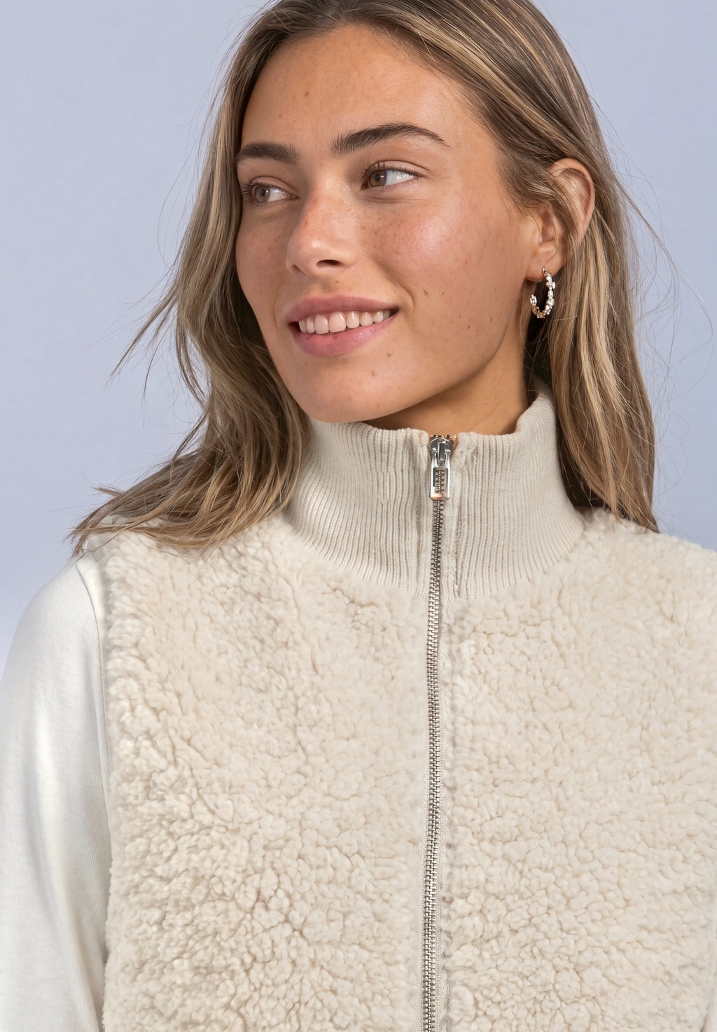 Fake Fur Weste mit Strickdetails von Street One