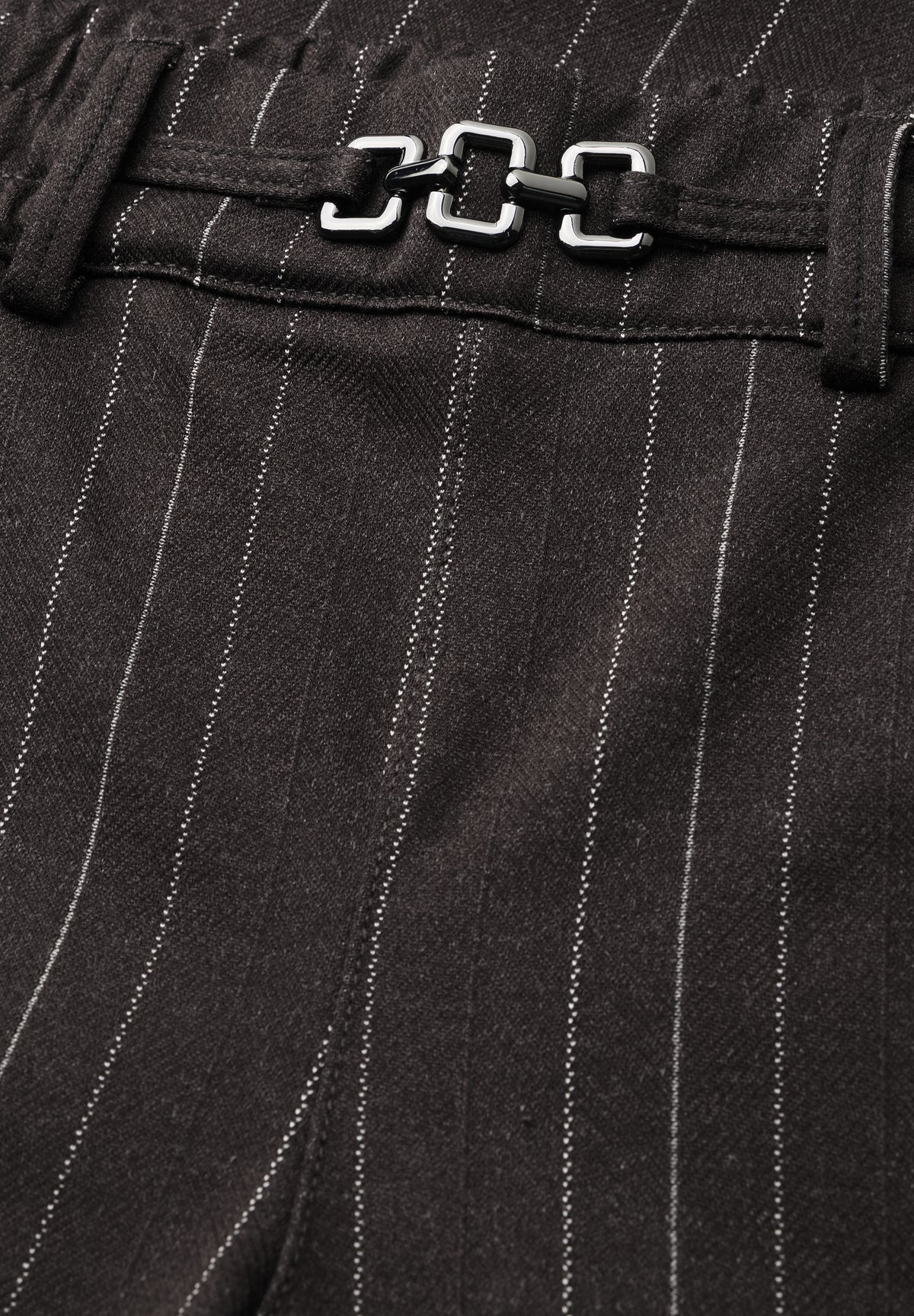 Straight-Leg-Hose Amalia mit Streifen und Schnalle von Street One
