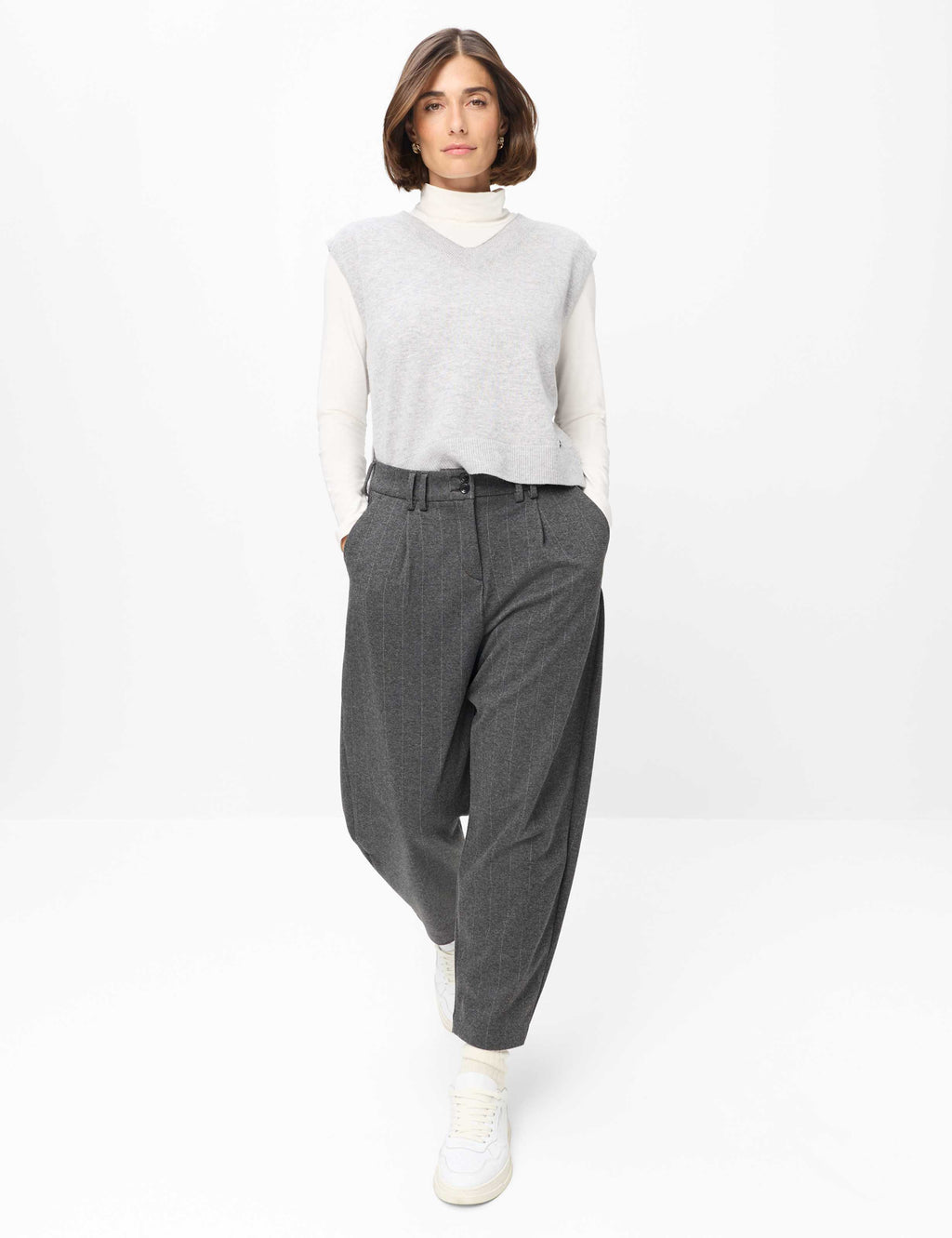 Barrel-Hose Megan mit O-Shape von Brax