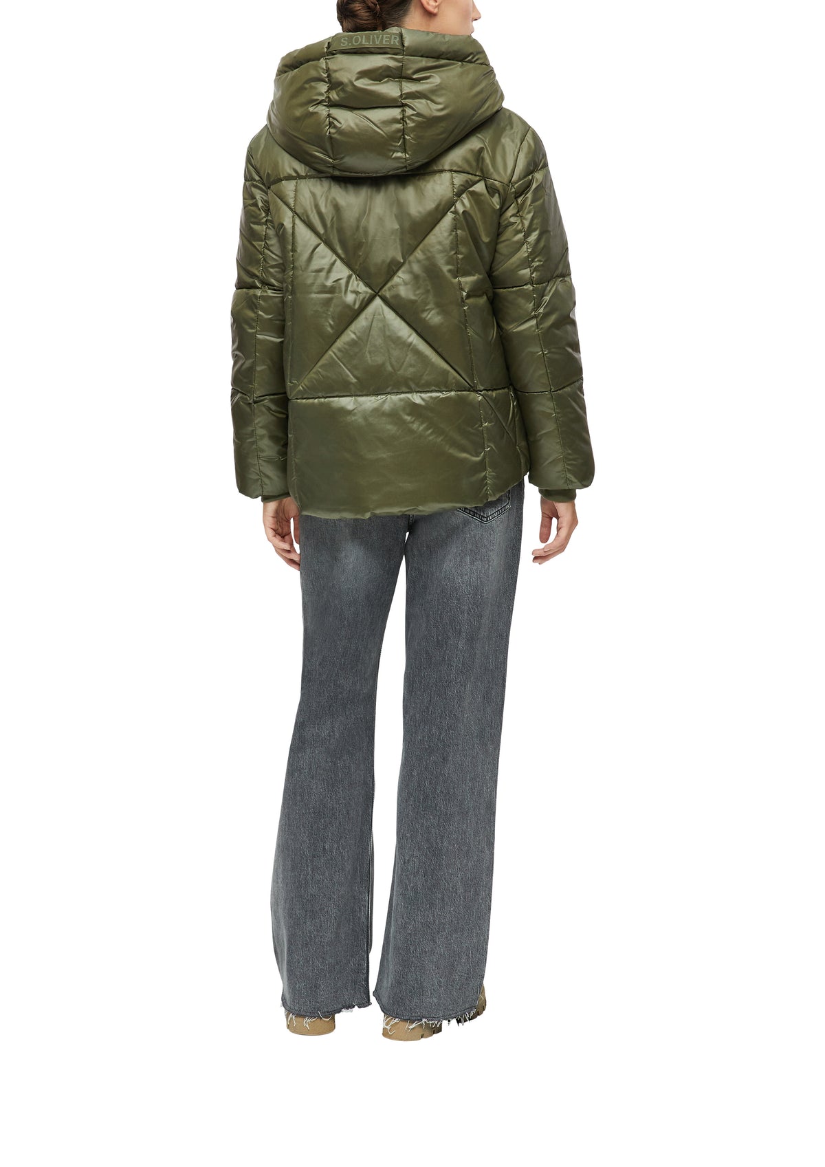 Steppjacke mit Kapuze in Oliv von s.Oliver