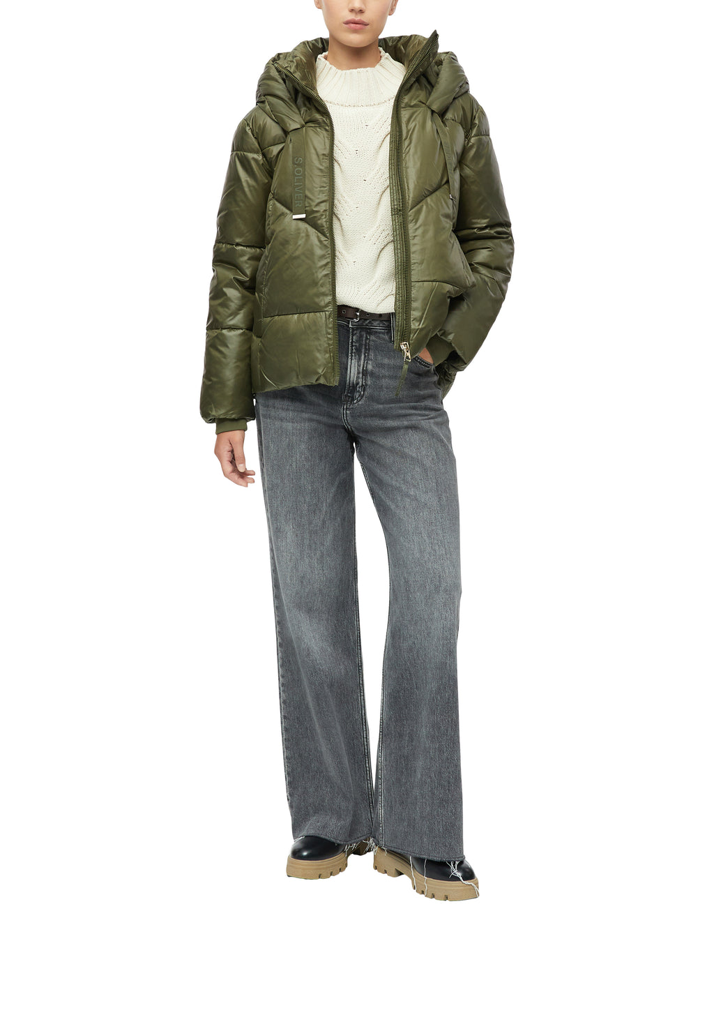 Steppjacke mit Kapuze in Oliv von s.Oliver