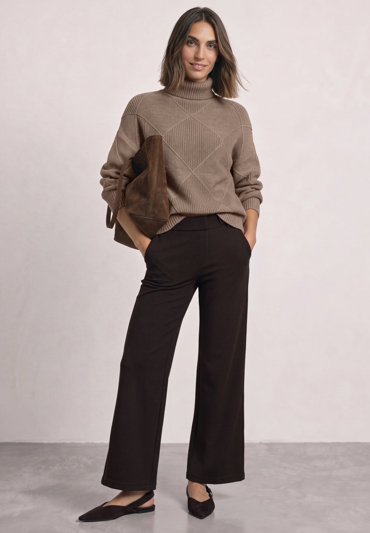 Pullover mit Rollkragen und Strukturmix