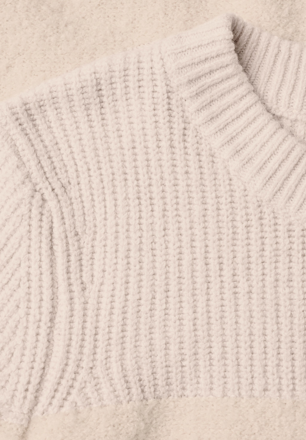 Bouclé-Mix Pullover mit Rundhals
