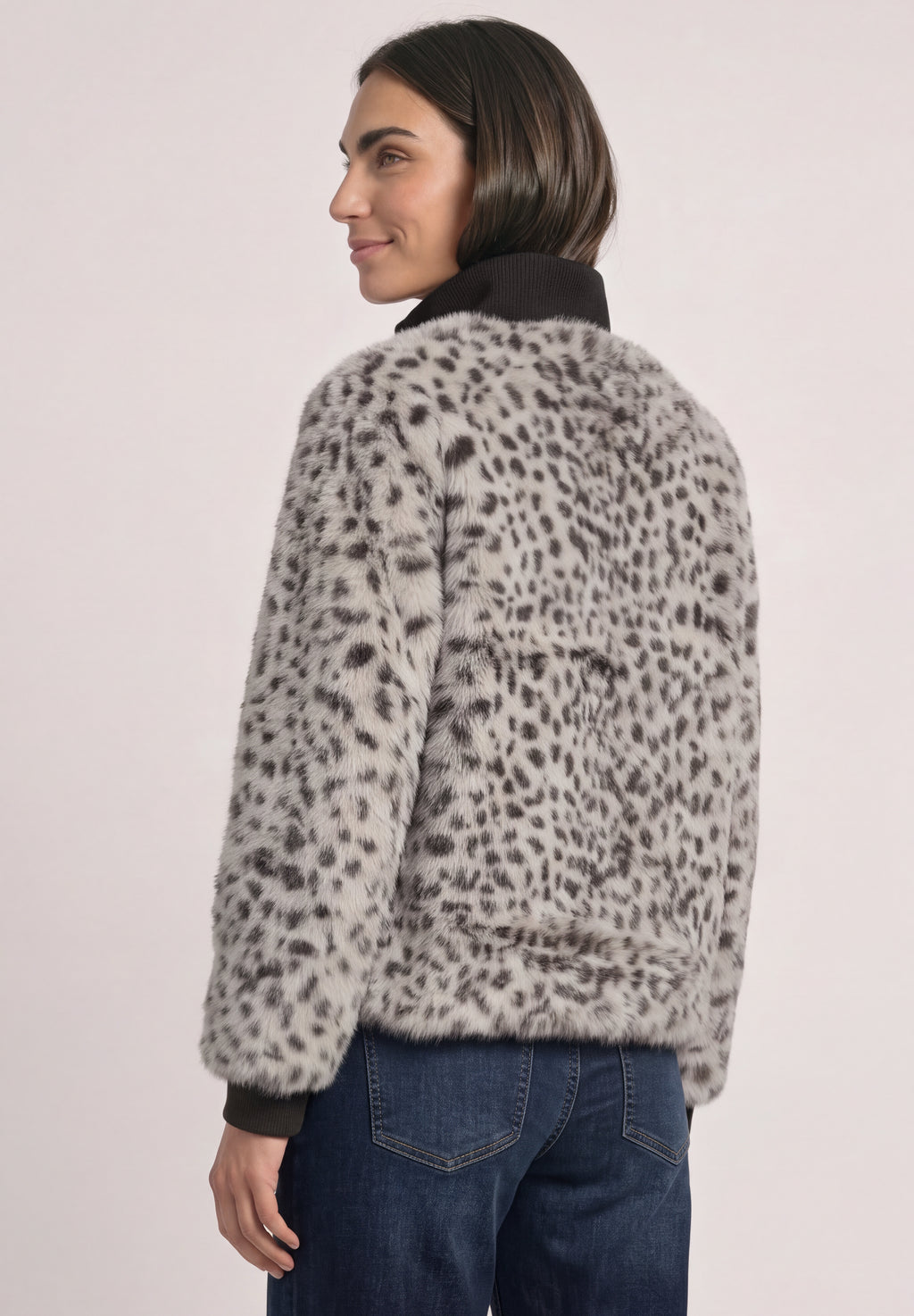 Fake Fur Jacke mit Animal Print