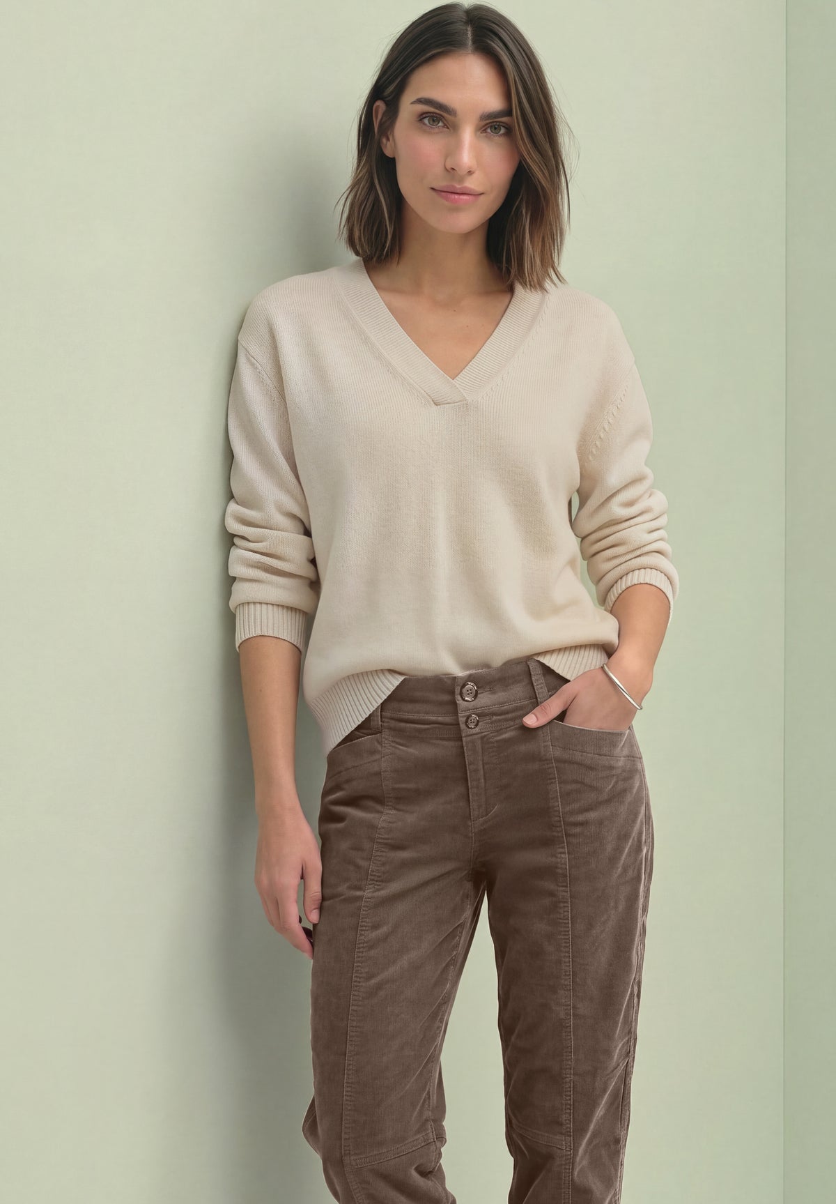Barrel Leg Hose aus Cord im Casual Fit