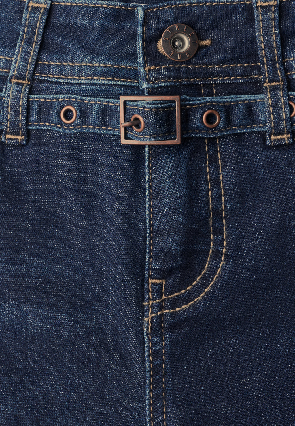 Straight Leg Jeans Amalia mit Gürtel von Street One