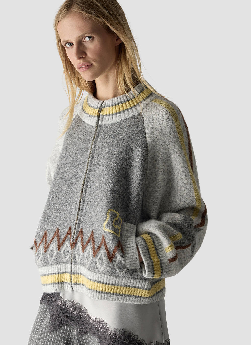 Strickpullover mit Stehkragen und Print von Lecomte