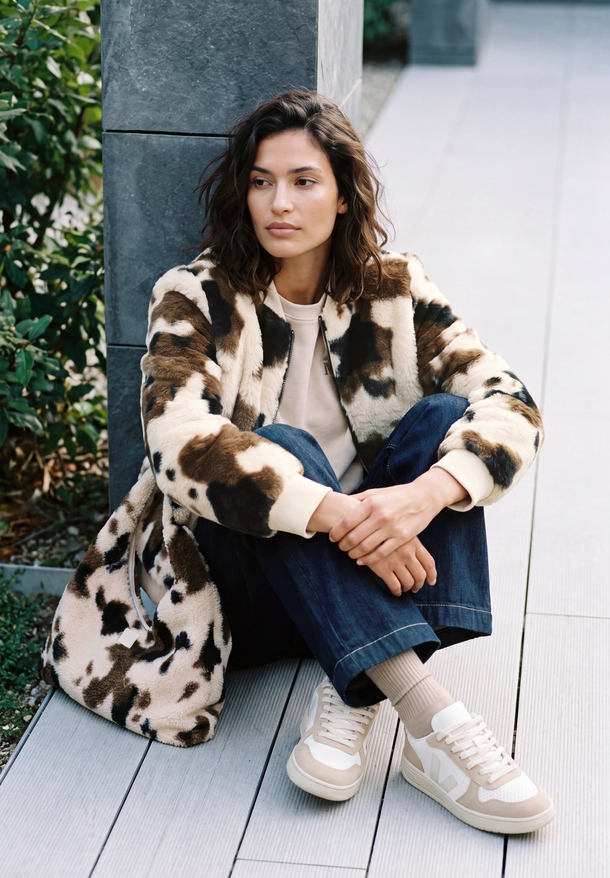 Fake Fur Blouson mit Kuhmuster von Cecil