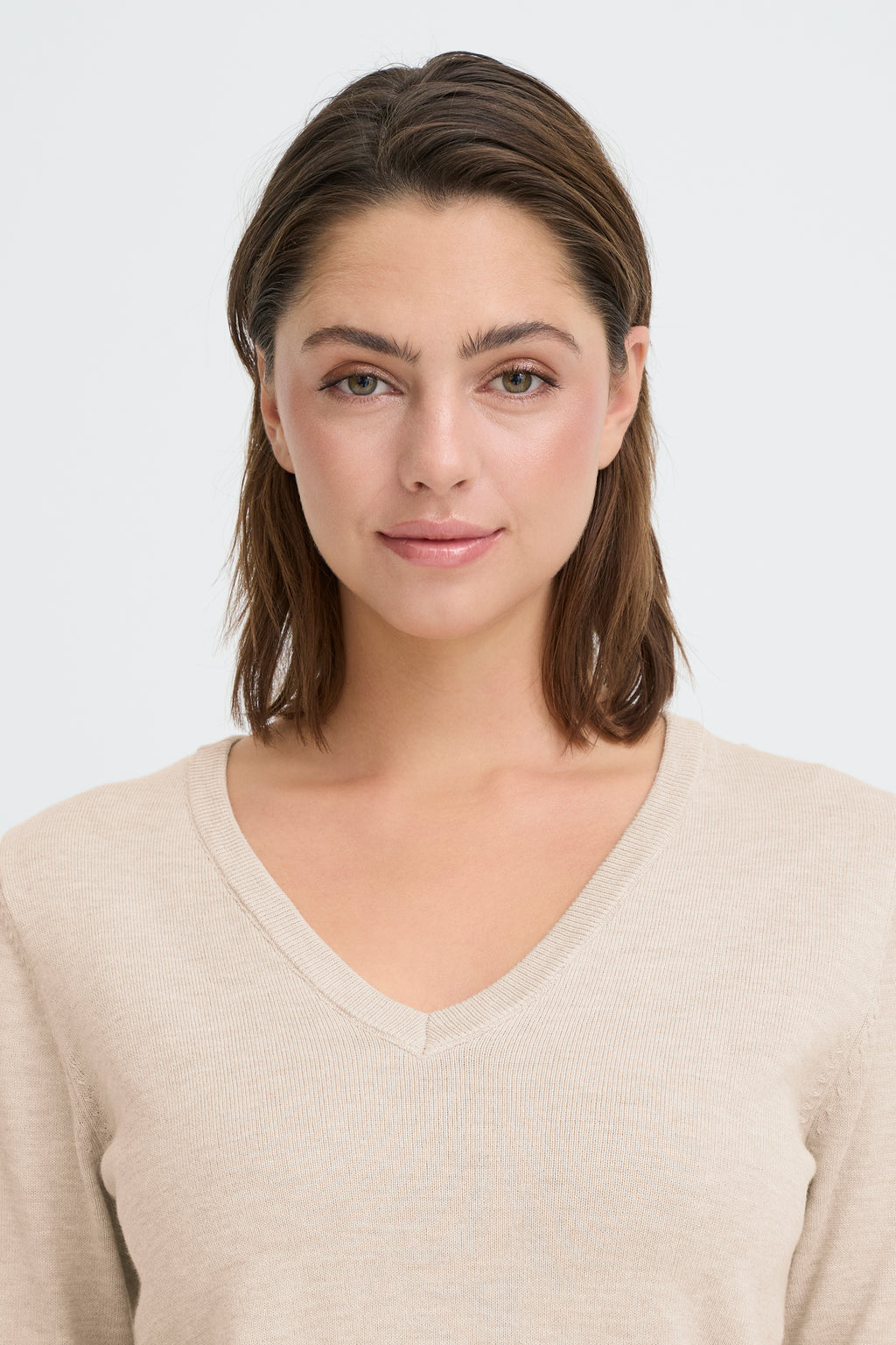 Feinstrick-Pullover mit V-Ausschnitt von ICHI